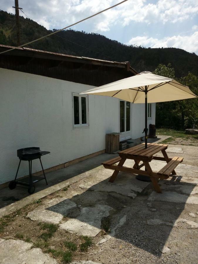 Villa La Ferme Des Cailletiers Chez Marco Lucéram Exterior foto